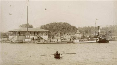 شريان العالم لنقل القوافل التجارية، قناة السويس تحتفل بالذكرى الـ 155 لافتتاحها (صور) 