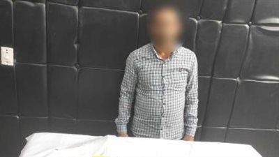 ضبط صاحب شركة بدون ترخيص لإلحاق العمالة بالخارج للنصب على المواطنين 