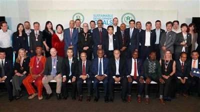 المبادرة الوطنية للمشروعات الخضراء تتسلم جائزة المدن المستدامة والمستوطنات البشرية الجديدة