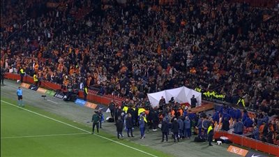 دوري الأمم الأوروبية، توقف مباراة هولندا والمجر بسبب أزمة صحية لأحد أفراد دكة البدلاء