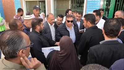  جولة مفاجئة لمحافظ الدقهلية بمستشفى شربين المركزي