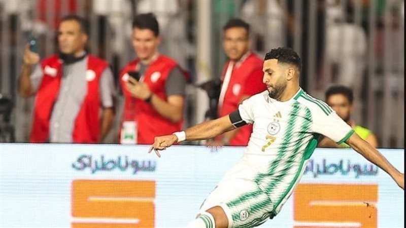 رياض محرز 