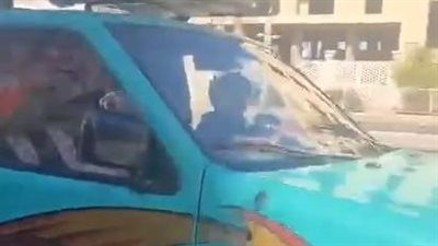 الأمن يكشف ملابسات فيديو قيادة طفل لسيارة نقل بالبحر الأحمر