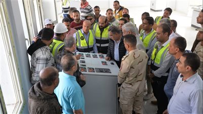 محافظ الدقهلية يتفقد الأعمال النهائية بمحطة مياه الشرب برأس الخليج (صور)