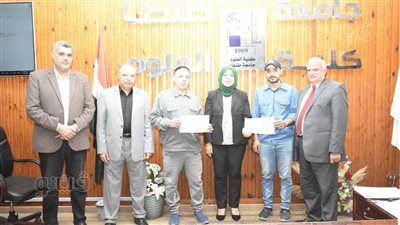 علوم طنطا تكرم العاملين المتميزين عن شهر نوفمبر (صور)