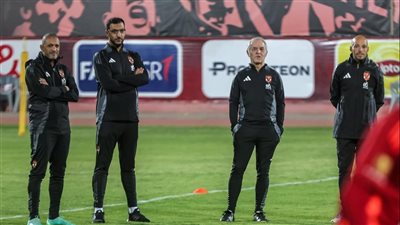 12 صورة ترصد مران الأهلي استعدادا لمواجهة الاتحاد بالدوري الممتاز