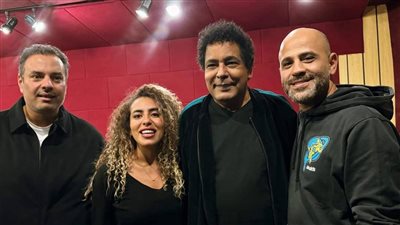 يستعد لطرح أغنية جديدة، الظهور الأول لمحمد منير بعد خروجه من المستشفى