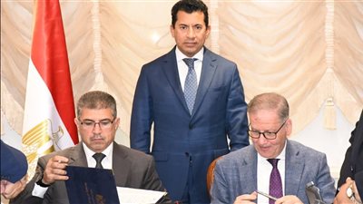 لنشر الوعي بمخاطرها، أشرف صبحي يشهد توقيع بروتوكول مع المنظمة المصرية لمكافحة المنشطات