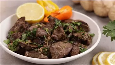 طريقة عمل كبدة الفراخ المحمرة، سهلة ولذيذة 