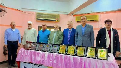 تكريم 160 معلمًا ومعلمة من إدارتي ملوي ديرمواس بالمنيا