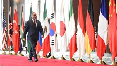 السيسي يصل إلى مقر انعقاد قمة مجموعة العشرين