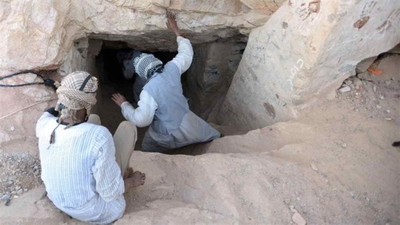 التنقيب عن الأثار