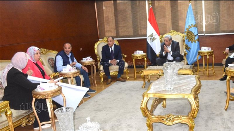 محافظ الغربية خلال