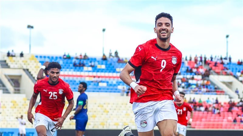 طاهر محمد طاهر لاعب