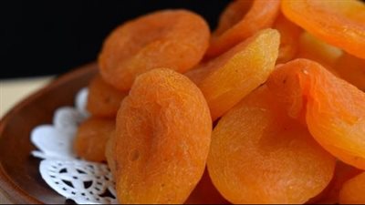 فوائد المشمش المجفف، مفيد للجهاز الهضمي ويقي من أمراض القلب والسرطان 