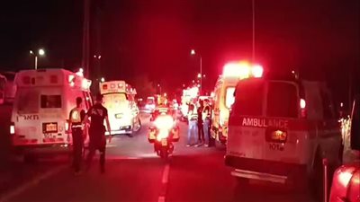 هلع بالشوارع، تل أبيب تتعرض لوابل من الصواريخ والمسيرات الانقضاضية (فيديو)