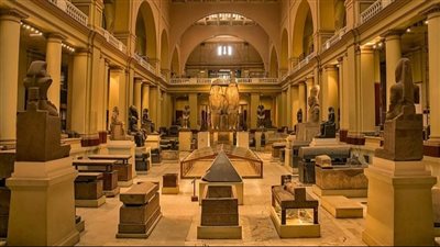 المتحف المصري بالتحرير يعرض قطعة أثرية فريدة تزامنا مع احتفالات عيد الأم