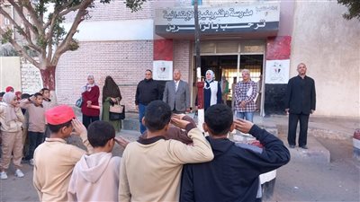 تعليم الفيوم: استبعاد مدير ووكيل مدرسة وإحالة 14 موظفا للتحقيق للتقصير في العمل