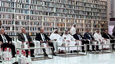 الحفني يشارك في فعاليات «البرنامج الدولي لقادة الطيران المدني» بدبي