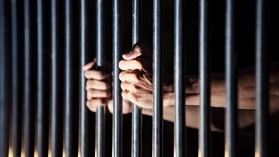 حجز المديرة المسئولة عن شركة إنتاج فنى بدون ترخيص بالعمرانية