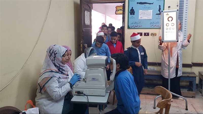 جامعة بنها تنظم قافلة