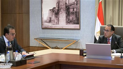 مدبولي يتابع إجراءات تطبيق المرحلة الثانية من منظومة التأمين الصحي الشامل