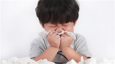 أعراض الأنفلونزا الموسمية عند الأطفال والرضع، ومدة الشفاء