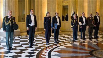 السفير المصري لدى بلجيكا يقدم أوراق اعتماده للملك فيليب (صور)