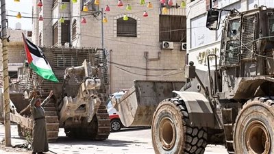 اشتباكات بين فلسطينيين وإسرائيليين فى دير بلوط بالضفة الغربية