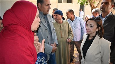 إحالة عدد من العاملين للتحقيق لتغيبهم عن العمل بالبحيرة