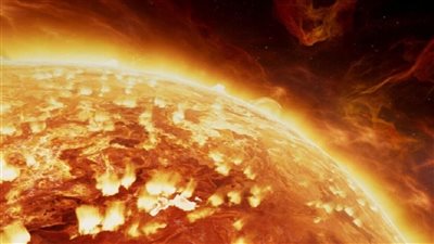 العلماء الروس يرصدون 8 توهجات شمسية قوية تسببت في خلل بشبكات الاتصالات 