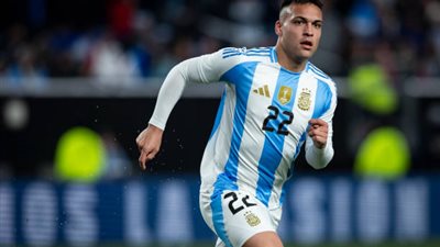 لاوتارو يعادل إنجاز مارادونا مع منتخب الأرجنتين 