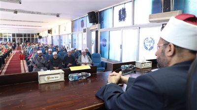 البحوث الإسلامية يختتم فعالياته في سوهاج 