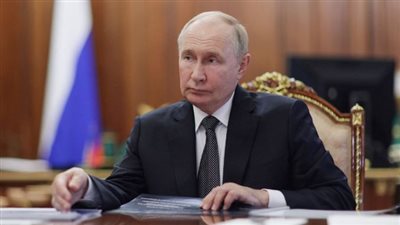 بوتين يصدر تعليمات بضمان أمن جميع المنشآت الحيوية بما فيها جسر القرم