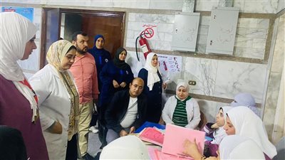 حملة توعية للفريق الطبى بمستشفى الحسينية حول مقاومة المضادات الحيوية