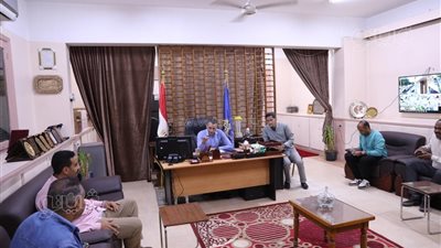 محافظ أسوان يكلف بتكثيف الجهود لإزالة التعديات على الأراضي الزراعية وأملاك الدولة (صور) 