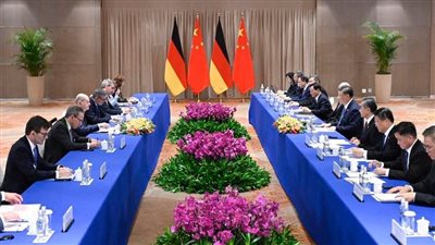 الصين تدعو لحل أزمة الرسوم الجمركية الأوروبية على السيارات الكهربائية بالتشاور والحوار