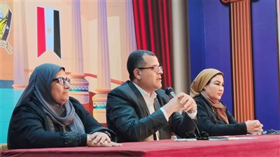 مدير التعليم بدمياط: أعمال الامتحانات أمن قومي ويجب الالتزام بقوانينها 