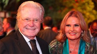 درة وصفية العمري وإلهام شاهين أبرز حضور حفل تكريم حسين فهمي ويسرا بالجولدن جلوب