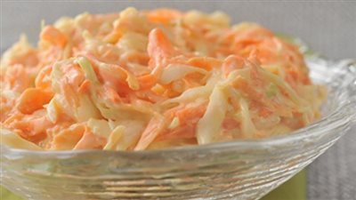 طريقة عمل سلطة الكول سلو بخطوات سهلة وبسيطة وغير مكلفة