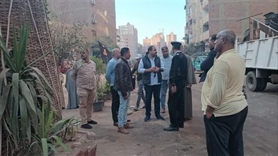 حملة مكبرة لإزالة الإشغالات بحي بولاق الدكرور (صور)