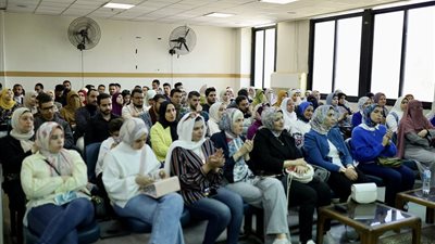 الأحرارالتعليمى بالزقازيق يحتفل باليوم العالمي لمرضي السكرى 