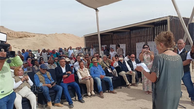 أثناء المؤتمر 