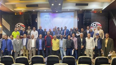 زغلول صيام يكتب: وهل يكشف الأستاذ طه عزت مدير مسابقات الرابطة عن مؤهلاته قبل أن يمتحن مراقبي المباريات! صورة أحزنتني!