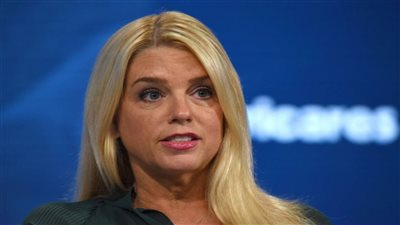 ترامب يعين بام بوندي مرشحة جديدة لمنصب وزيرة العدل بعد انسحاب مات جيتز