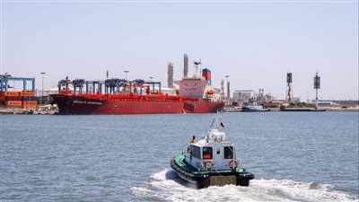 تداول 33 سفينة بميناء دمياط خلال 24 ساعة 
