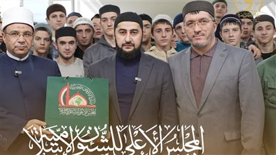 أمين الأعلى للشئون الإسلامية يلقي محاضرة على هامش مؤتمر 