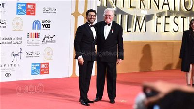 القاهرة السينمائي يسدل الستار على دورته الـ 45، يعلن قوائم الأفلام الفائزة بمسابقاته المختلفة، حضور مميز لنجوم الفن، رسالة قوية لأهالي غزة، وساويرس أبرز الداعمين