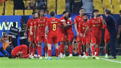 بمقطع فيديو، القادسية يهين النصر 