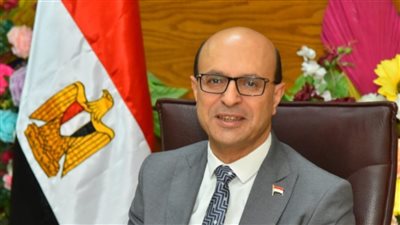تعيين وتجديد تكليف قيادات أكاديمية جديدة بجامعة أسيوط